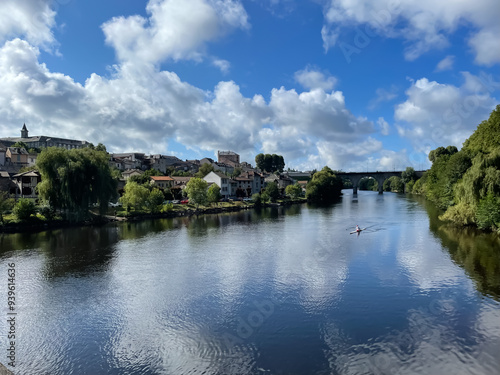 Obraz na płótnie La Vienne à Limoges w salonie