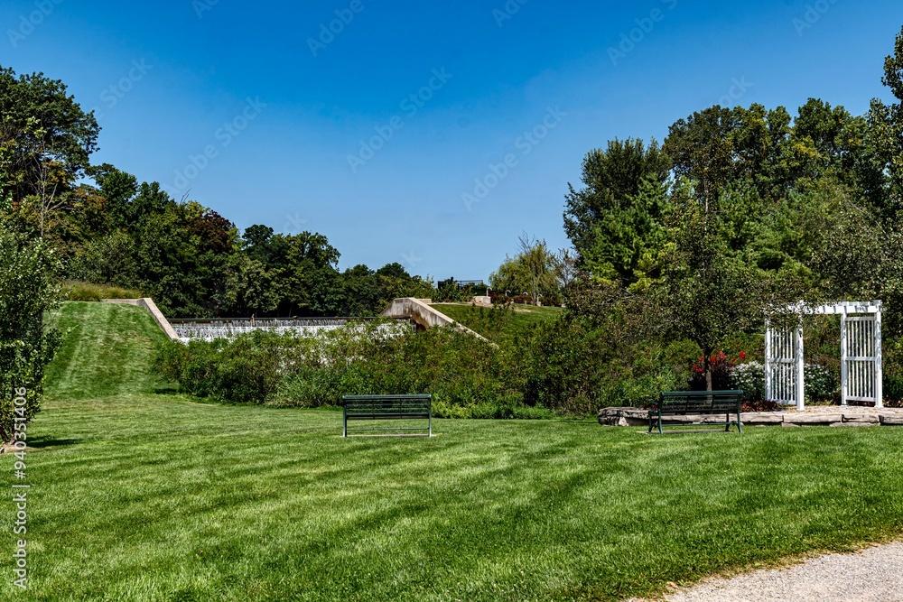 Quarton Lake Park and the Rouge River on a Summer day