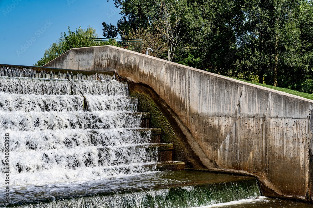 Quarton Lake Park and the Rouge River on a Summer day
