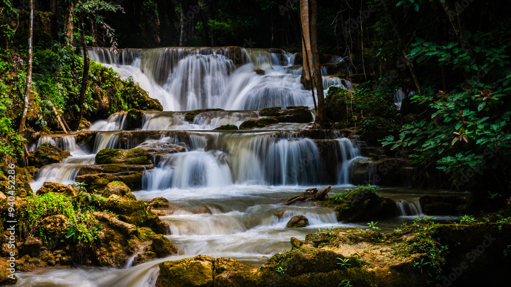 Fototapeta premium Huai Mae Khamin Waterfall, a beautiful waterfall with Seven floors are in Srinakarin Dam National Park, Kanchanaburi, Thailand.