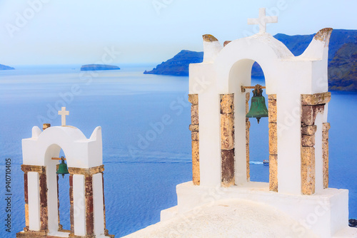 Photos Sea and white church, Santorini, Greece