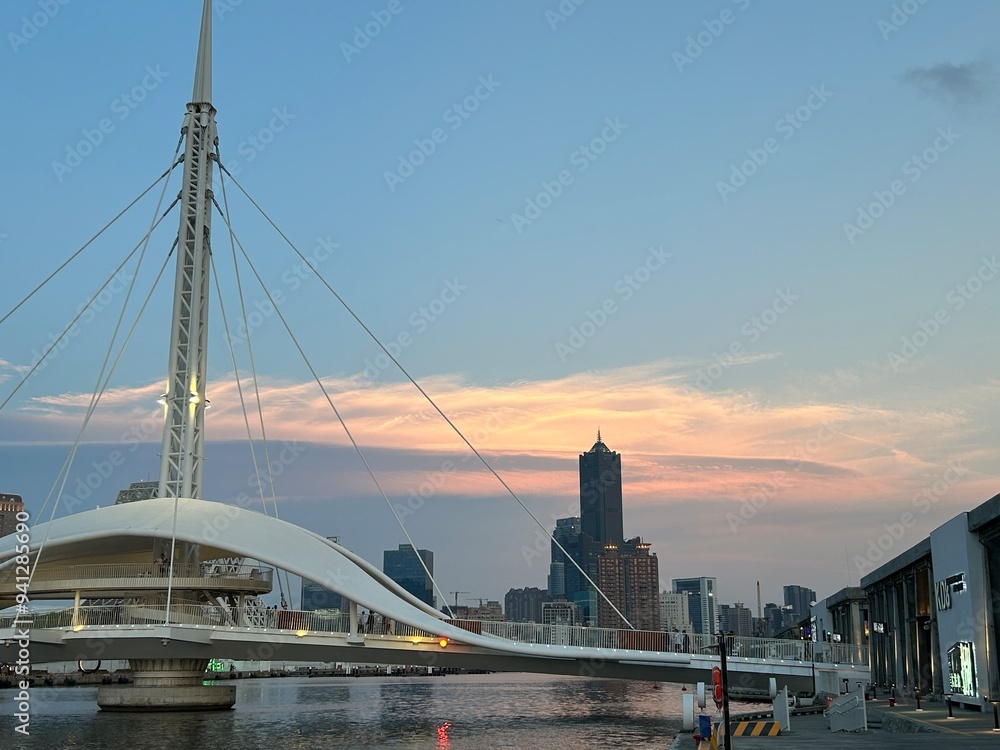 Obraz premium bridge over the river