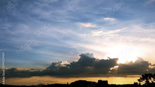 夏の雲と夕陽