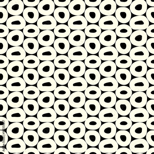 Verformte Ringe Schwarz beige nahtloses Muster