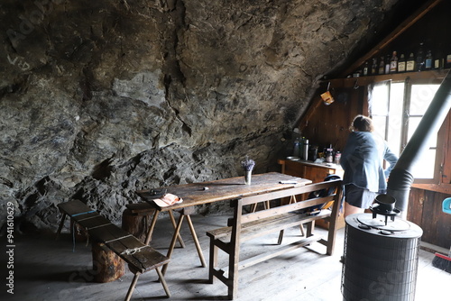 cabane de Boules, Alpes de Haute Provence photo