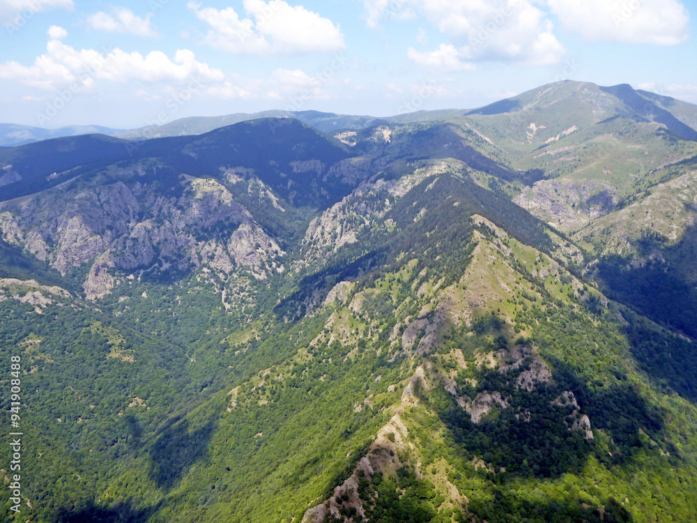Fototapeta premium Mountains above Sopot in Bulgaria