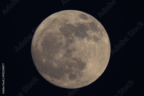 Obraz na płótnie photograph of the full moon taken with a reflex camera w salonie