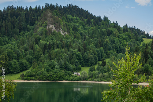 Góry widok na domek i jezioro, góry, jezioro, widok, krajobraz, gorce, pieniny, niedzica