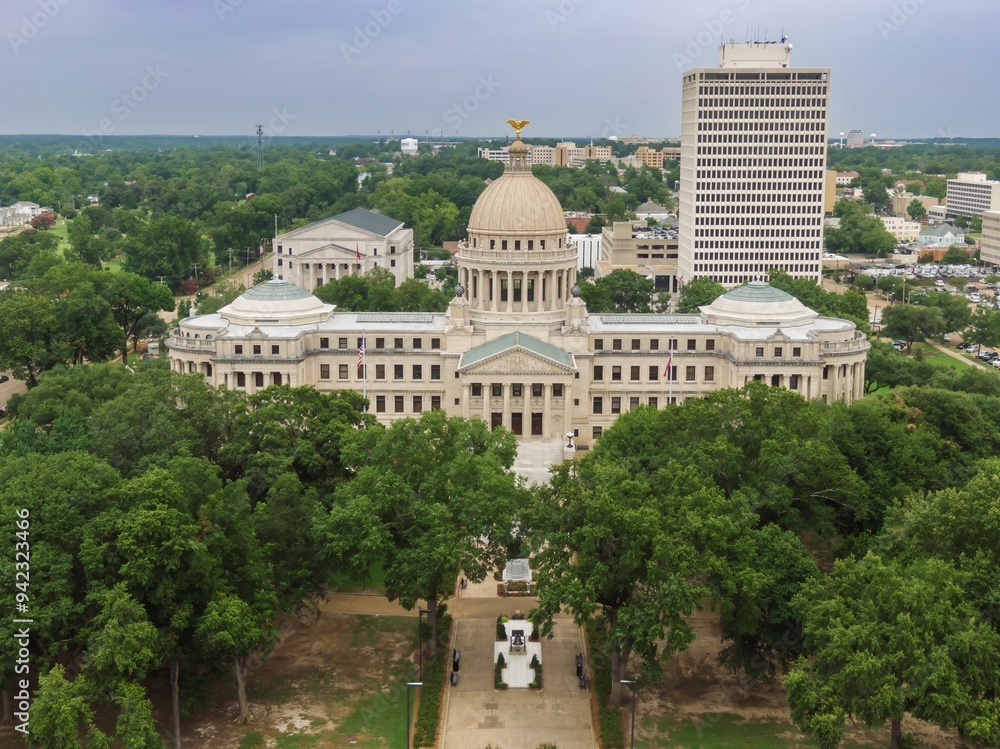 Obraz premium Mississippi, State Capitol building in downtown Jackson, Mississippi, United States of America.