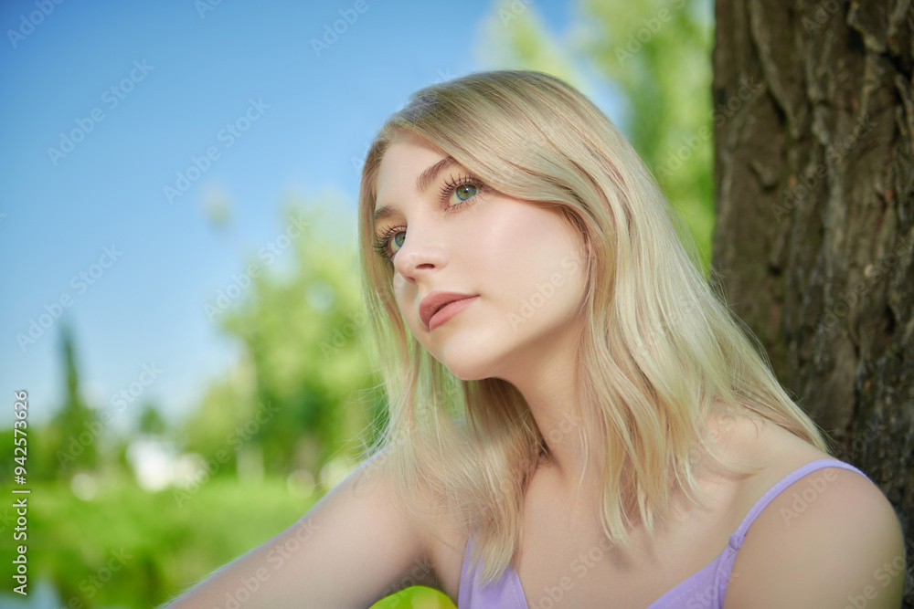 dreamy blonde girl dreamy blonde girl