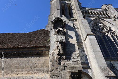 La cathédrale Notre Dame de Laon, cathédrale gothique, ville de Laon, département de l'Aisne, France photo