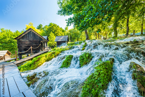 Obraz na płótnie Old wooden mills Mlincici near Jajce on Plivsko Lake, Bosnia and Herzegovina w salonie