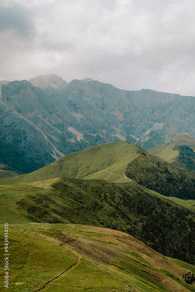 Fototapeta premium mountainside view in italy seiser alm alpe de susi mountains alps