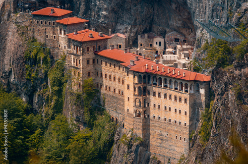 Obraz na płótnie Sumela Monastery (Turkish: Sümela Manastırı) is a Greek Orthodox monastery, in the Maçka district of Trabzon Province in modern Turkey. w salonie