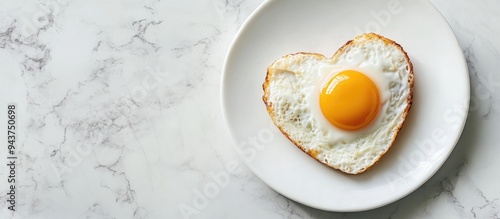 Romantic breakfast featurin...