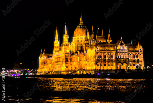 Grandi monumenti: il Parlamento di Budapest