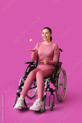 Sporty young woman in wheel...