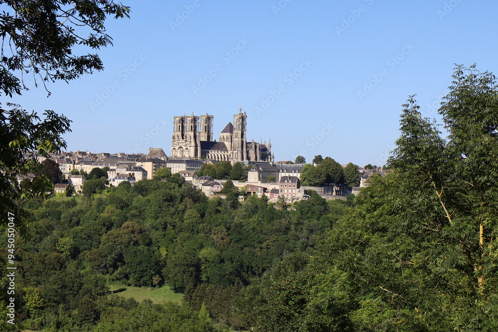 Vue d'ensemble de la ville, ville de Laon, département de l'Aisne, France Vue d'ensemble de la ville, ville de Laon, département de l'Aisne, France