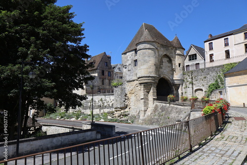 La porte d'Ardon, ancienne porte de ville, ville de Laon, département de l'Aisne, France