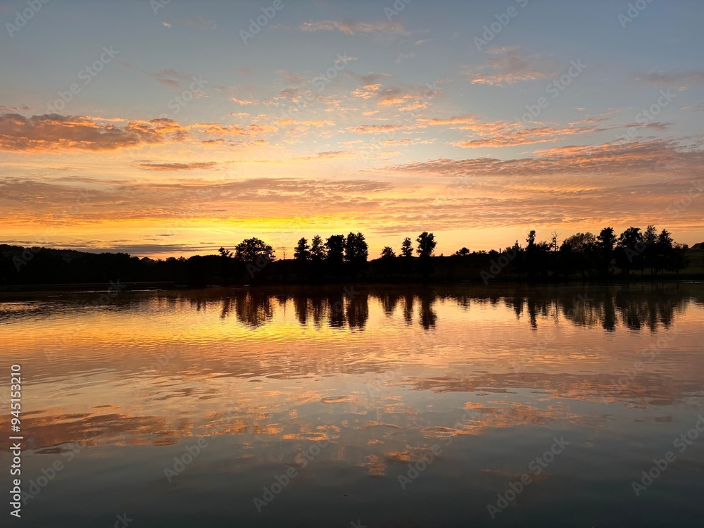 Naklejka premium Sunset in the nature