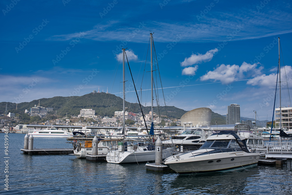 Fototapeta premium 帆船, ボート, 海, 帆走, ほ, 水, 帆船, ヨット, 水辺, 導管, 空, 旅行, 海, みなと, 古い, 波止場, 航海の, 港湾, 運送, 交通, 帆船, サマータイム, スクーナー船