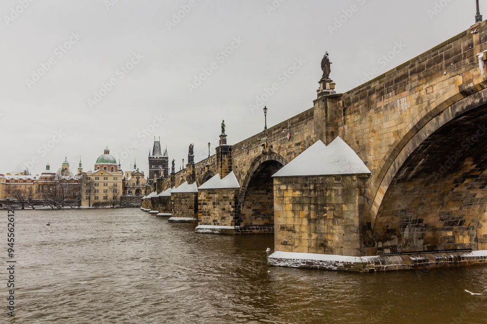 Fototapeta premium Winter view of Charles bridge in Prague, Czech Republic