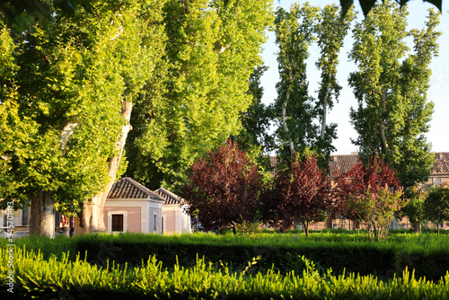 Φωτογραφία Elizabeth II gardens in Aranjuez town, Madrid