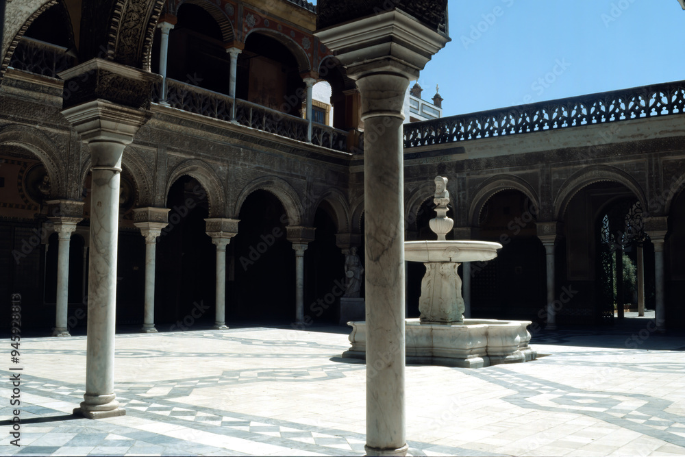 Obraz premium Historic Casa de los Pilates in Sevilla, Andalucia, Spain