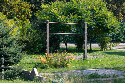 Plakat the old outdoor carpet rack
