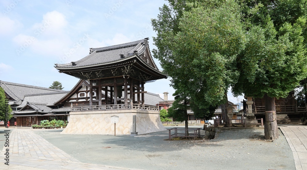 A Japanese temple : a scene of the precincts of Myogon-ji Temple in Toyokawa City in Aichi Prefecture 日本のお寺:愛知県豊川市にある妙厳寺の境内風景 A Japanese temple : a scene of the precincts of Myogon-ji Temple in Toyokawa City in Aichi Prefecture 日本のお寺:愛知県豊川市にある妙厳寺の境内風景