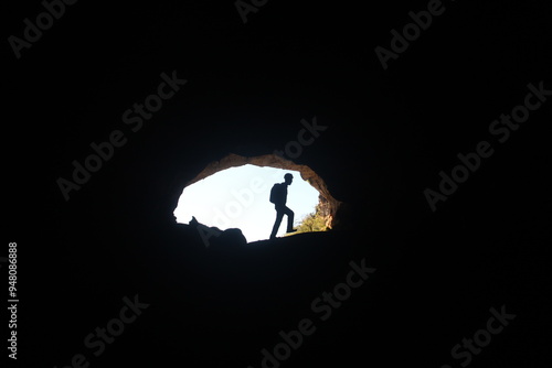 turista na caverna terra ronca, em são domingos, goiás photo