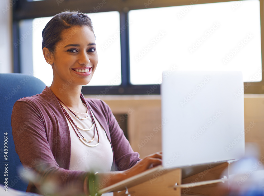 Φωτογραφία Office, portrait and business woman with laptop at desk for typing report, project feedback or online review
