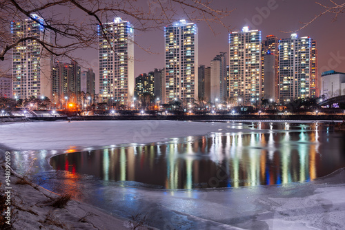 Winter Night in Seoul photo