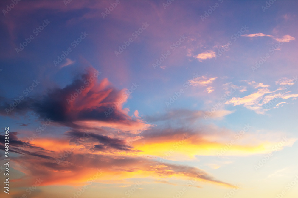 Fototapeta premium bright colorful sunset in the sky. beauty of nature landscape in the clouds