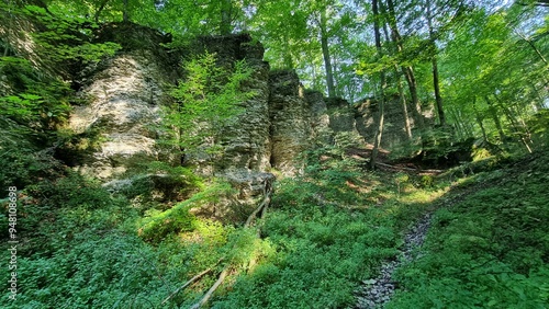 Naturschutzgebiet Bielsteinhöhle  photo