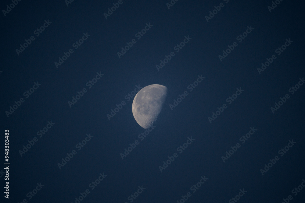 The Moon is an astronomical body that orbits planet Earth The Moon is an astronomical body that orbits planet Earth