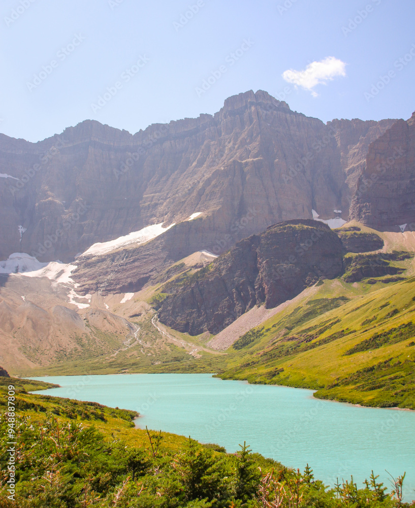 Fototapeta premium lake in the mountains