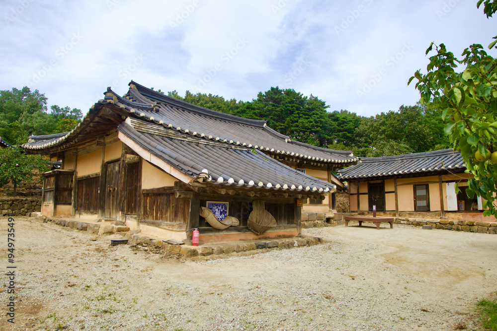 Traditional Hanok Houses in Wanggok Village Courtyard Traditional Hanok Houses in Wanggok Village Courtyard