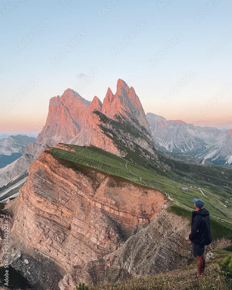 Fototapeta premium Exploring the Natural and Cultural Wonders of Northern Italy