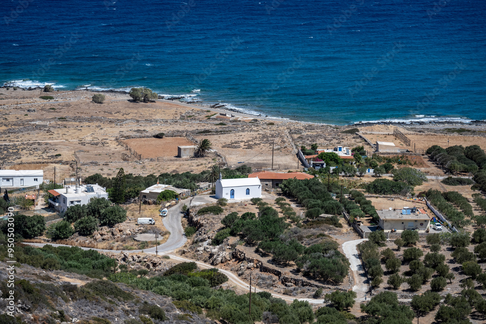 Φωτογραφία panoramic view of an ancient fortress in a bay against the backdrop of the sea o