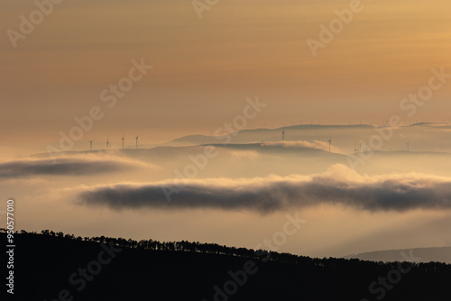 Konstfotografi The sun as the protagonist of the sunset in the mountains of Asturias, Spain, on