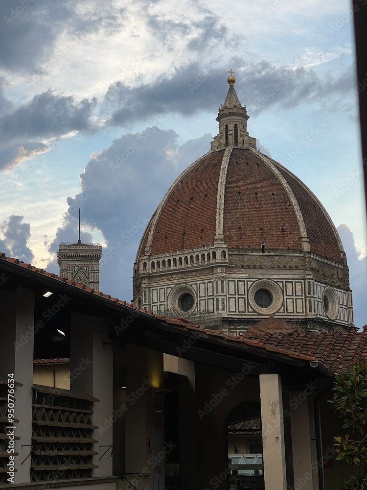 Fototapeta premium Florence's Duomo: Iconic Renaissance Cathedral Santa Maria del Fiore