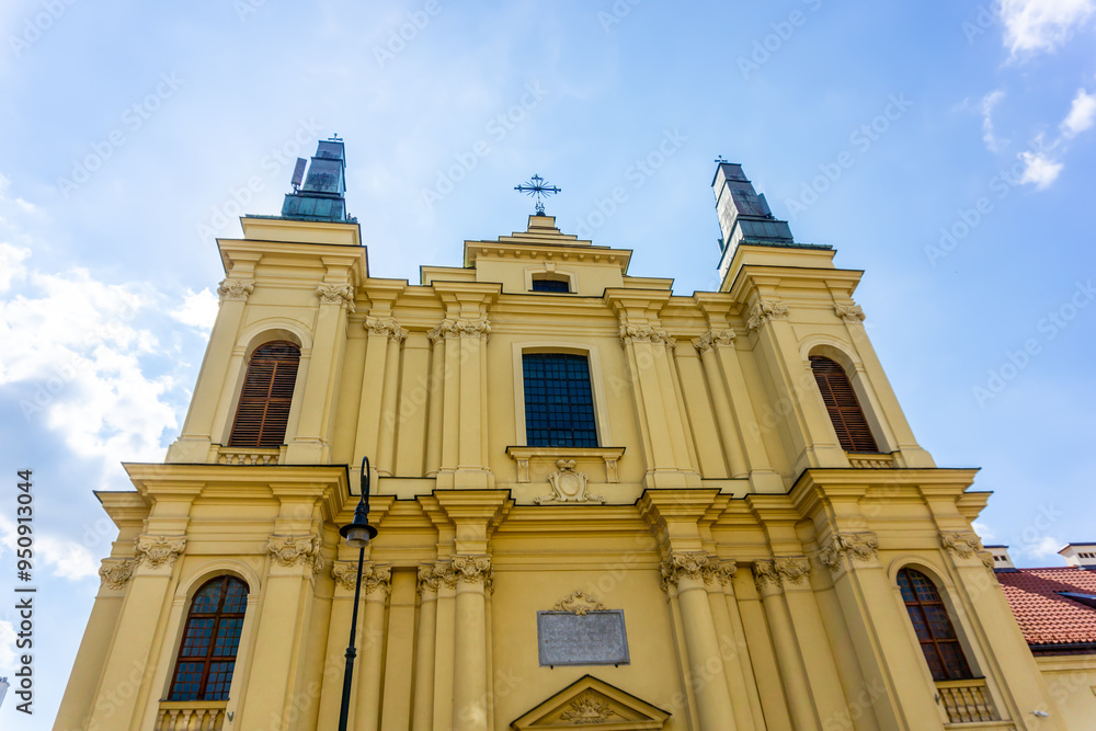 Roman Catholic Church of St Francis iin the center of Old town Warsaw, July 20, 2024.. Roman Catholic Church of St Francis iin the center of Old town Warsaw, July 20, 2024..