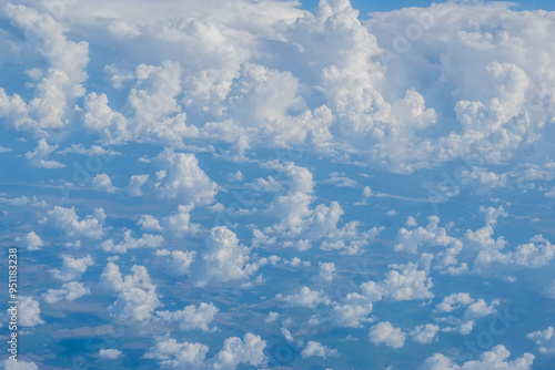 Φωτογραφία Nothing lifts the spirit like endless blue skies