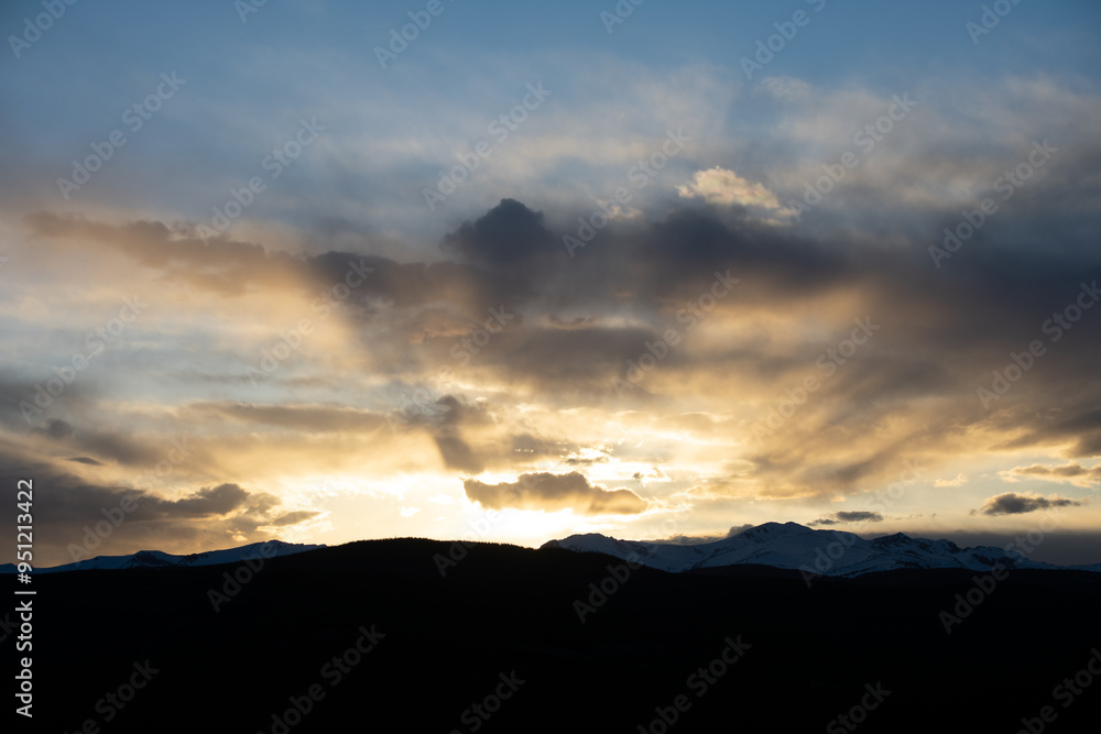 Last light over the rocky mountains Last light over the rocky mountains