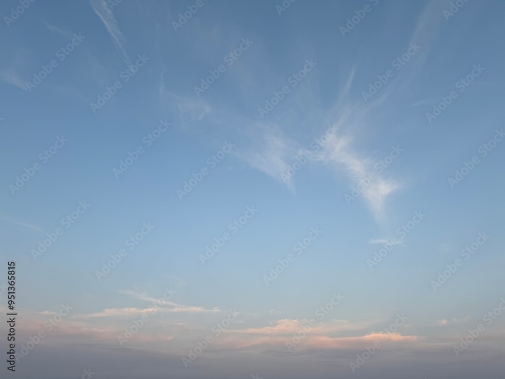 Naklejka premium sun and clouds