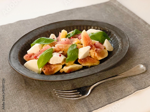 いちじくのサラダ