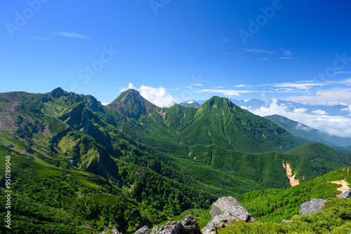 【八ヶ岳連峰】硫黄岳山頂から見る八ヶ岳主峰