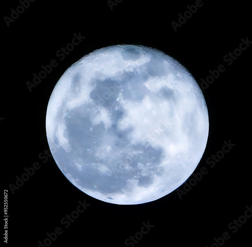 Cuadro en lienzo The mesmerising full moon shines brightly in a clear night sky