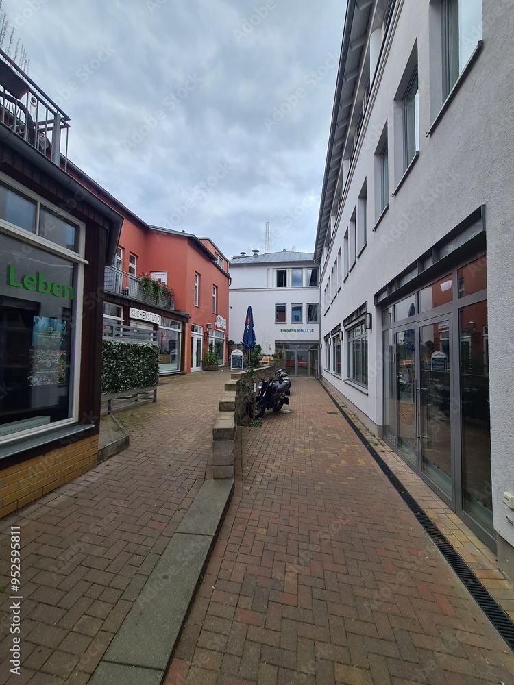 eine schöne Nebengasse in Bad Doberan, Mecklenburg - Vorpommern eine schöne Nebengasse in Bad Doberan, Mecklenburg - Vorpommern
